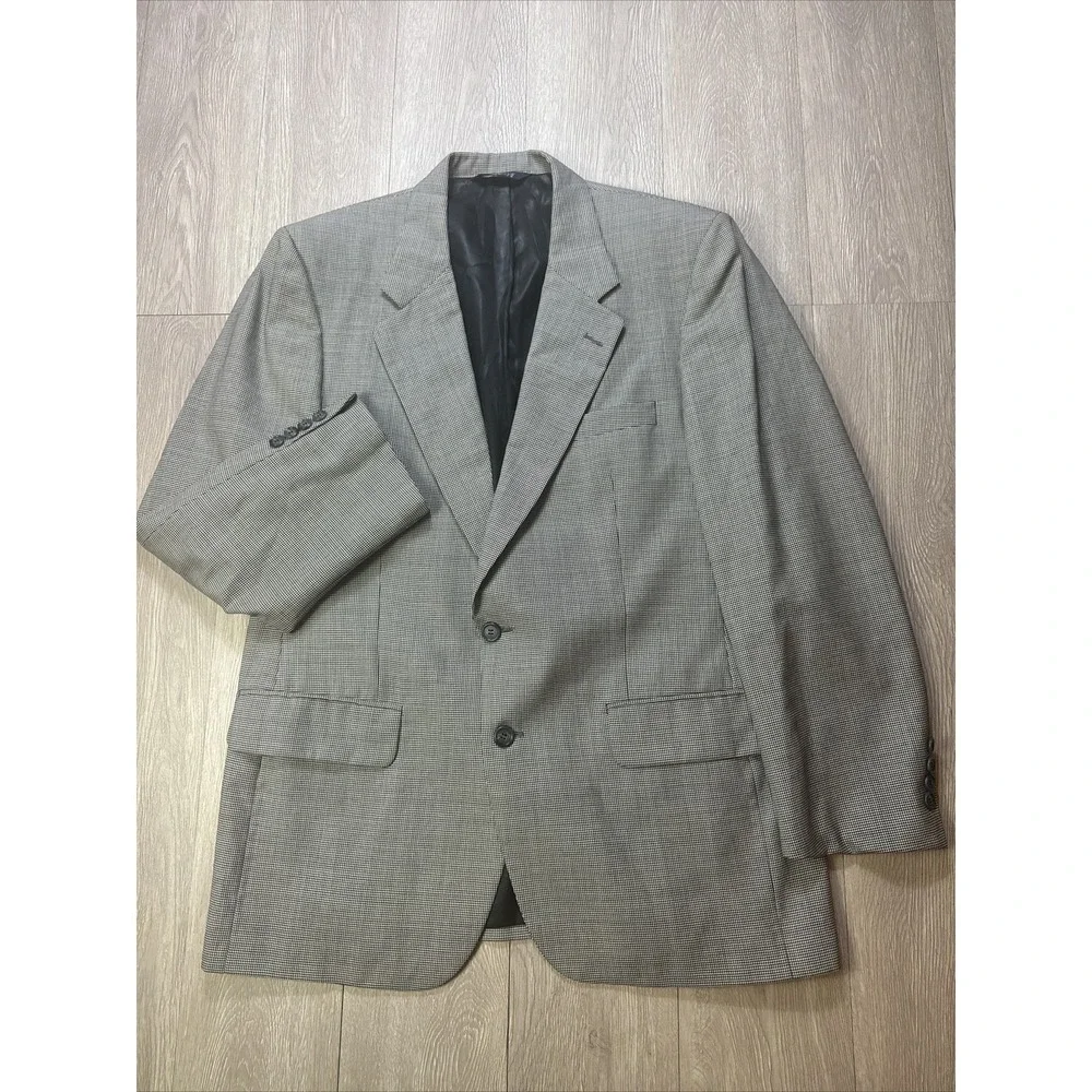 Burberry Men's Houndstooth Sport Coat Blazer Jacket Men's 42R Gray Regular